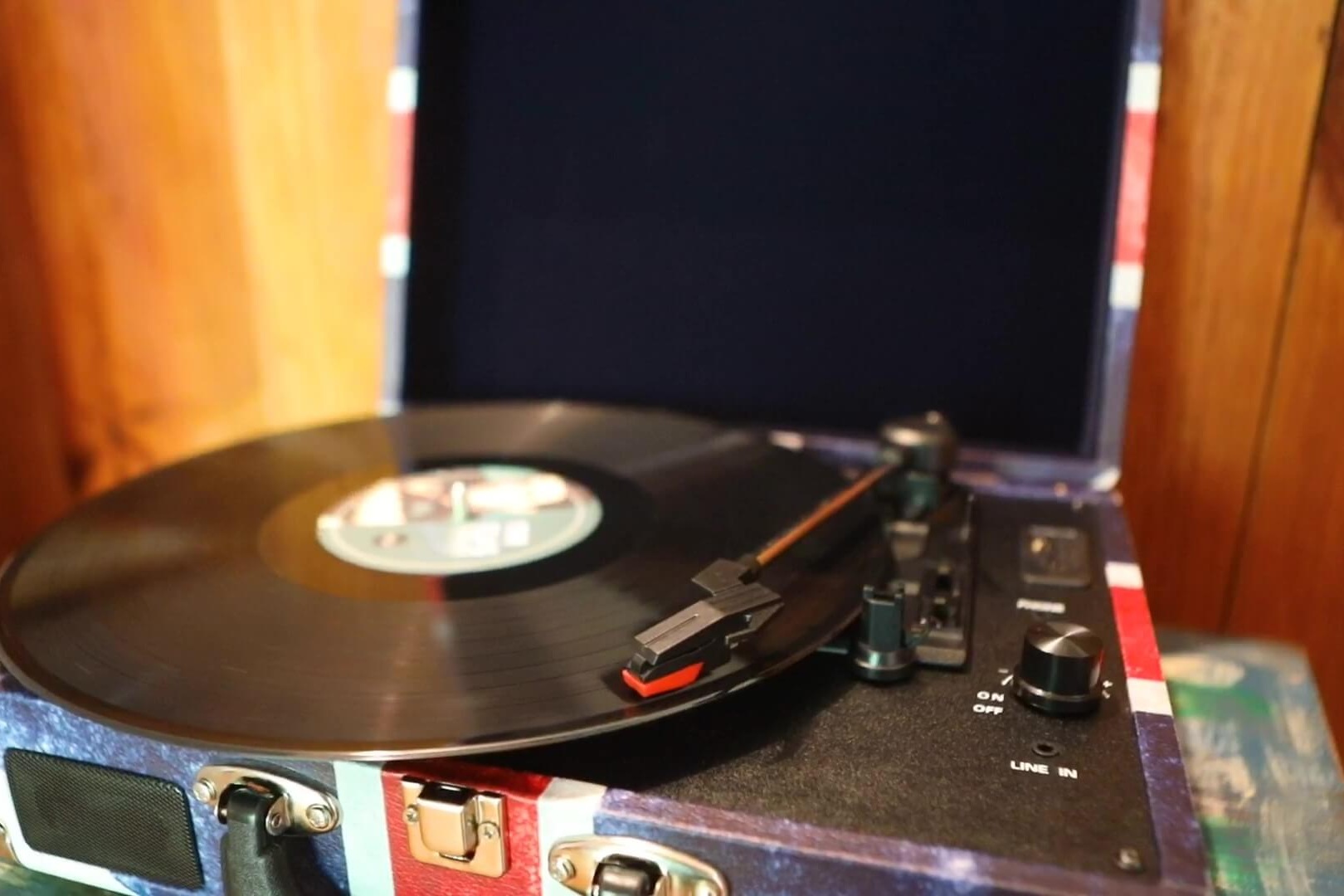 Portable Stereo Turntable